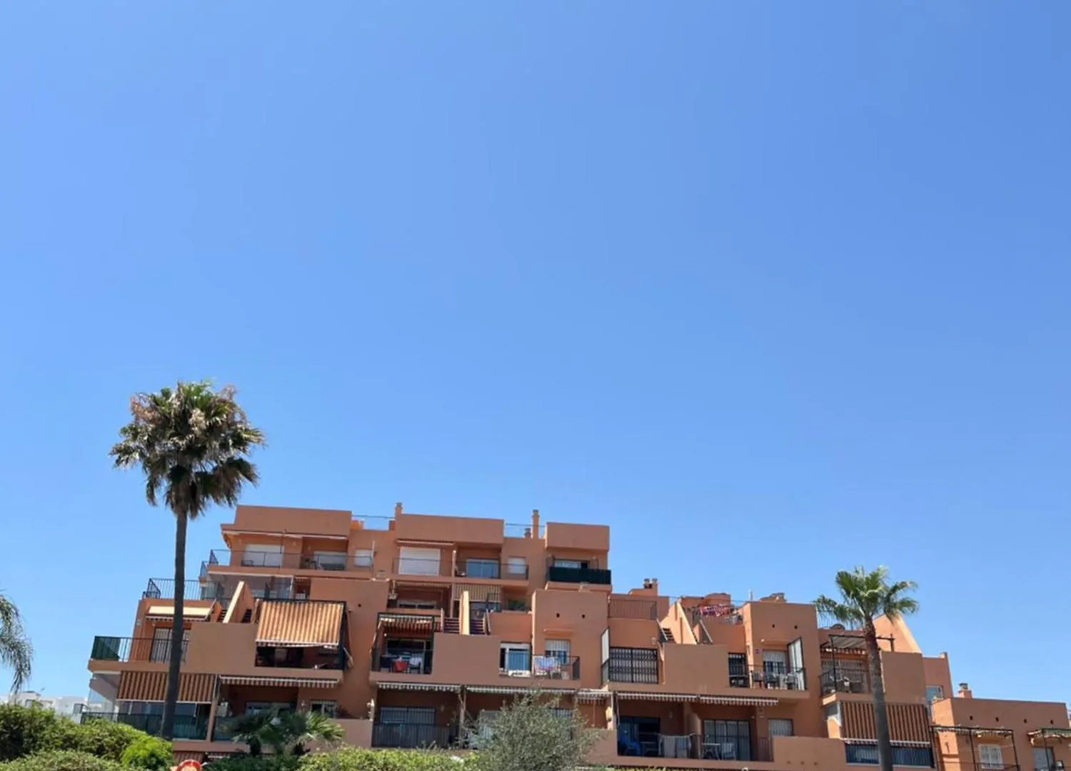 Atico Con Vistas Al Mar Y Con Piscina Frente A Castillo Sohail Fuengirola 0*,